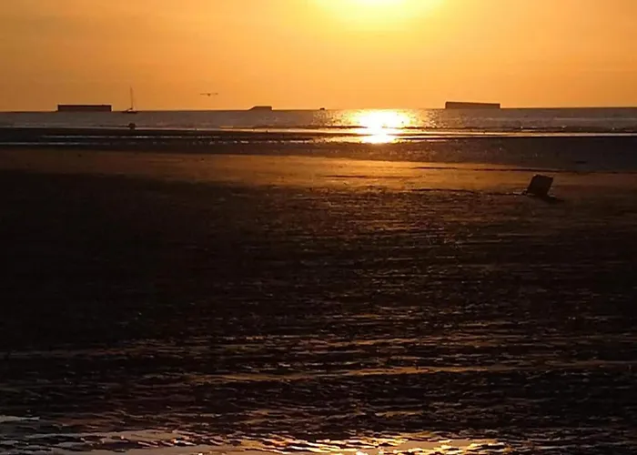 Seaside In Saint-clement Osmanville